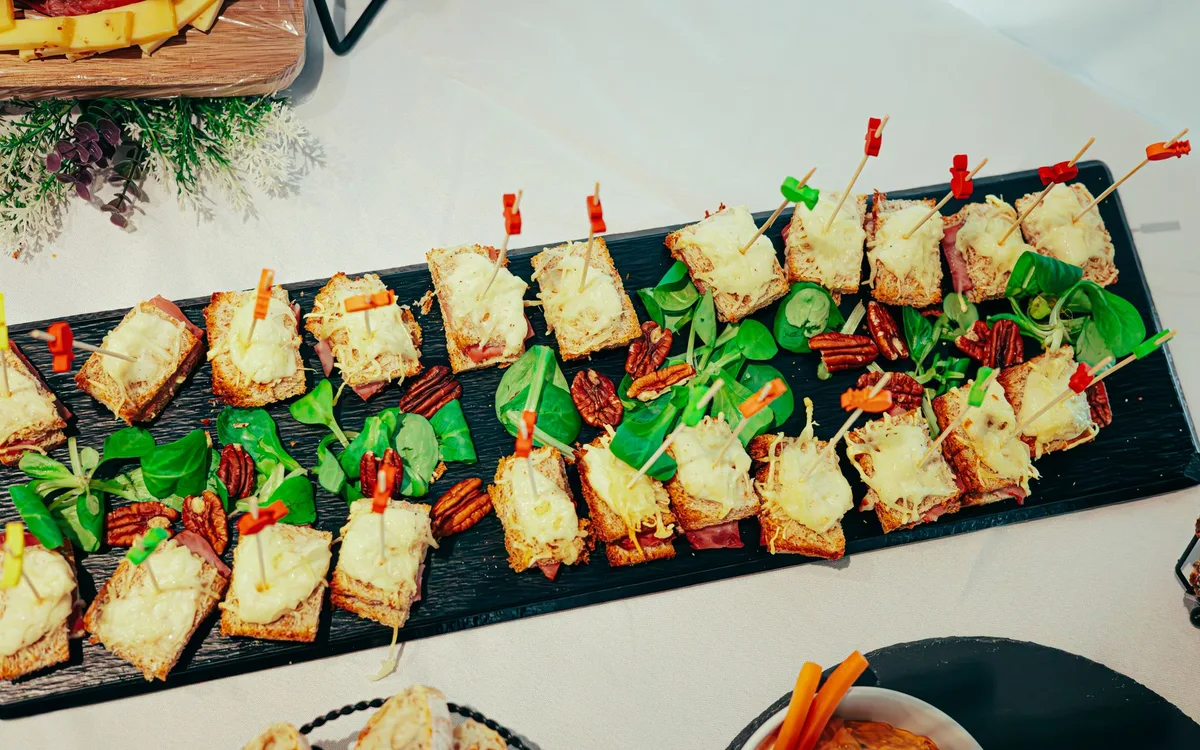 Zapytanie do cateringu - jakie dane podać do wyceny?